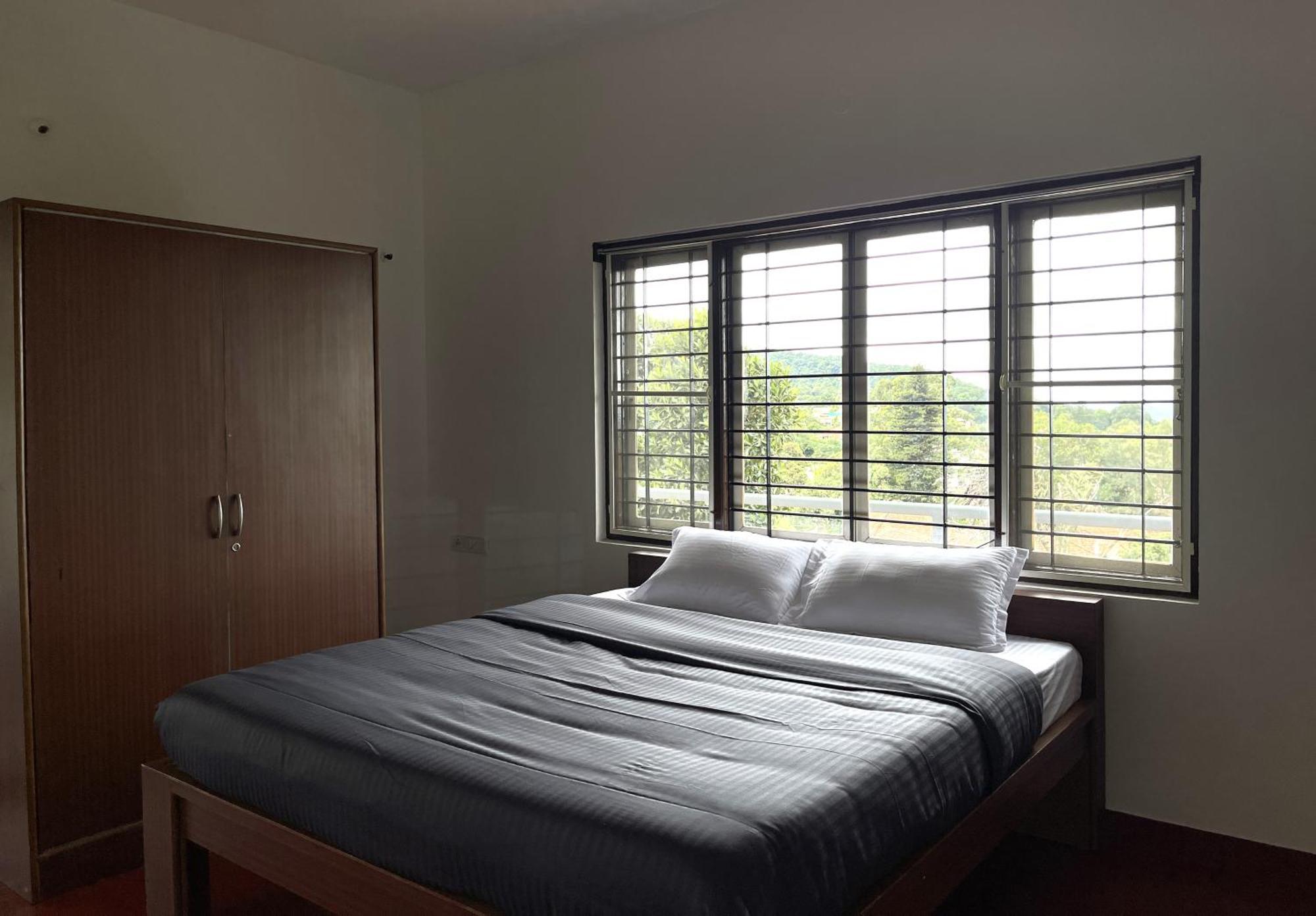 Abode Backpacker'S Hostel Madikeri Exterior photo