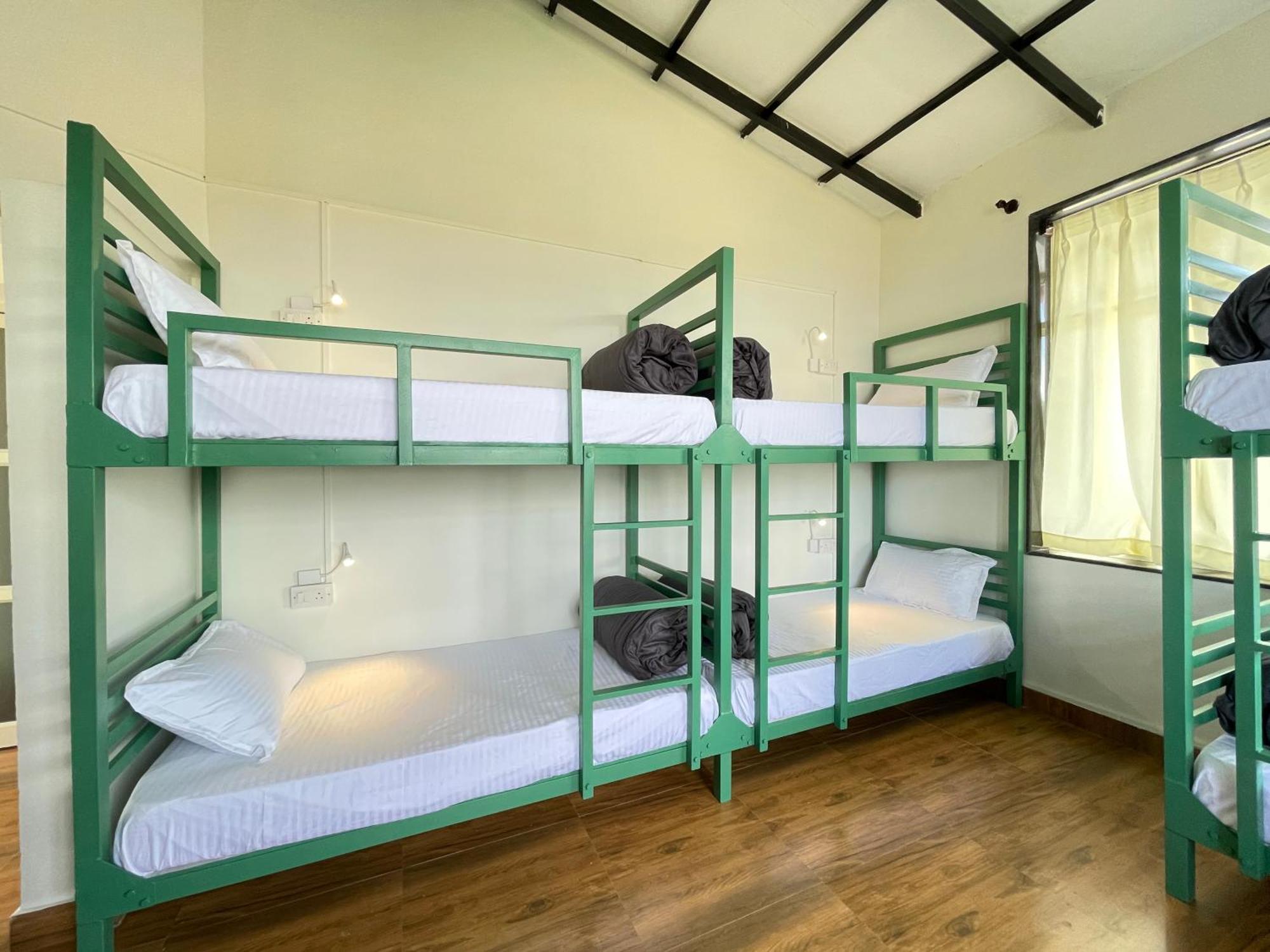 Abode Backpacker'S Hostel Madikeri Exterior photo